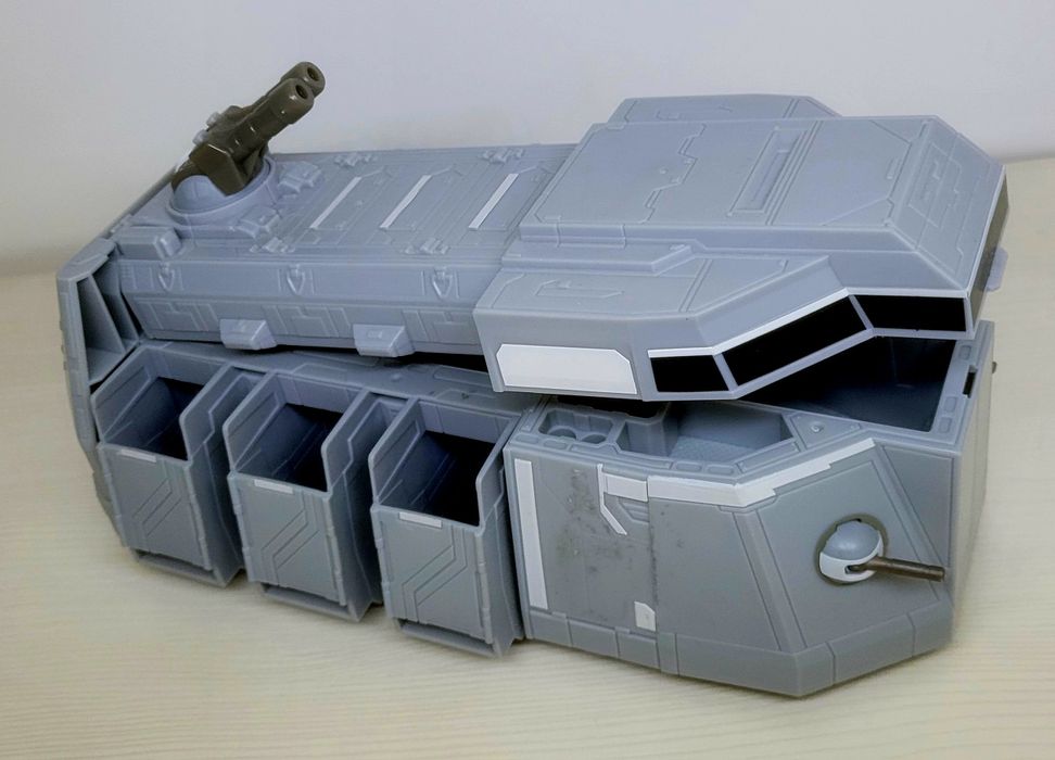 Imperial Troop Transport z uniwersum Star Wars.