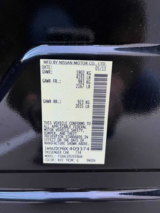Продам Nissan Leaf 2013