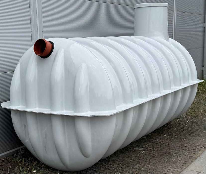 Szambo plastikowe 5 m³ – szczelne, gotowe do montażu, szybka dostawa 48h