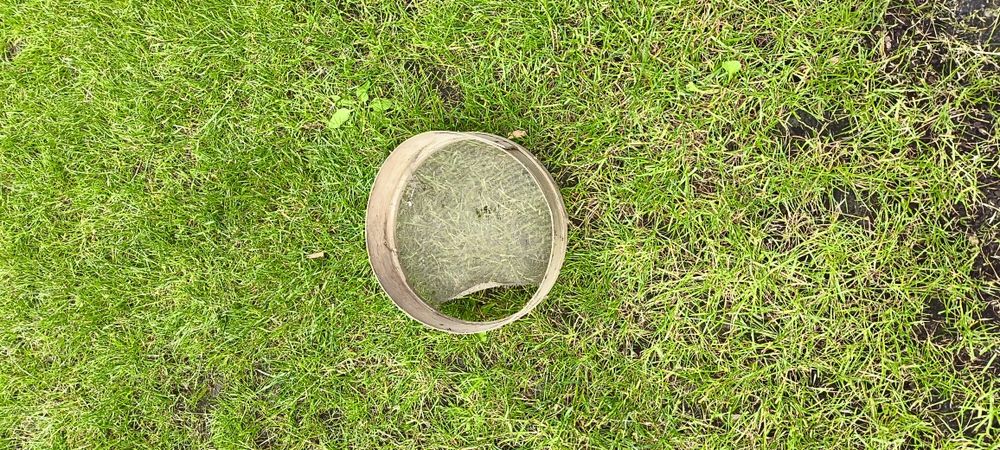 Przetak / sito ręczne – stare, z uszkodzoną siatką