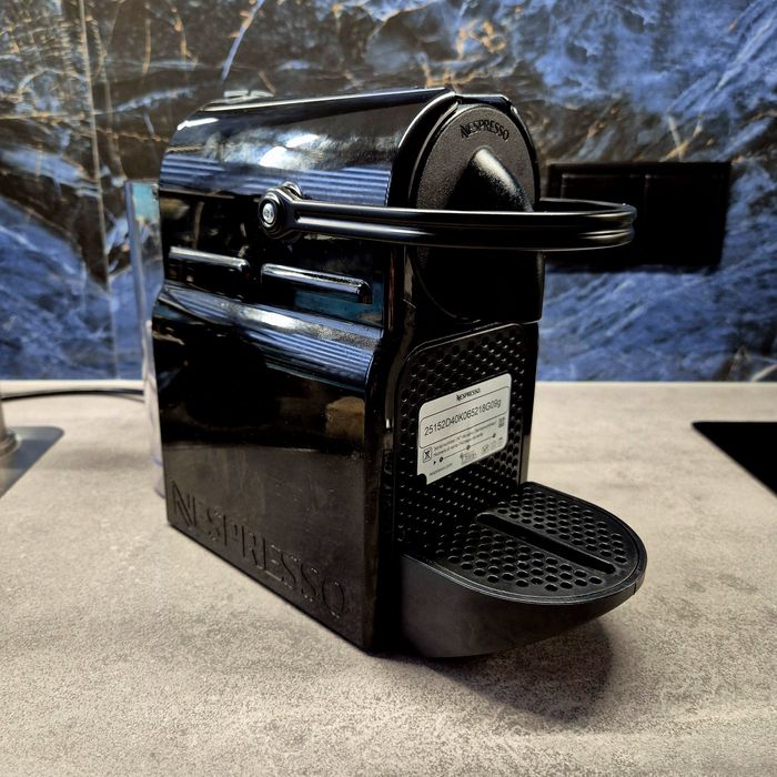 Ekspres NESPRESSO DeLonghi Inissia kapsułki, kupiony lipiec 2025