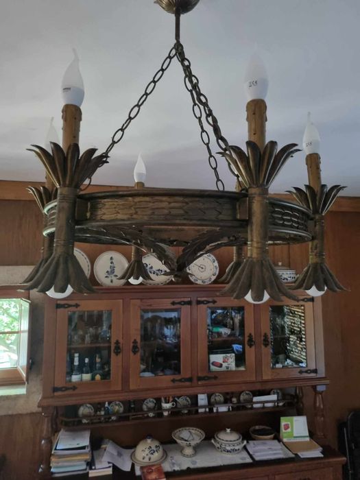 Candeeiro classico de teto