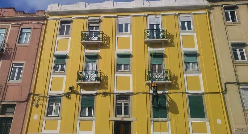 Trabalhos Verticais | Pintura, Silicones, Juntas e Reparações em Altura