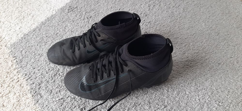 Korki Nike rozmiar 36.5