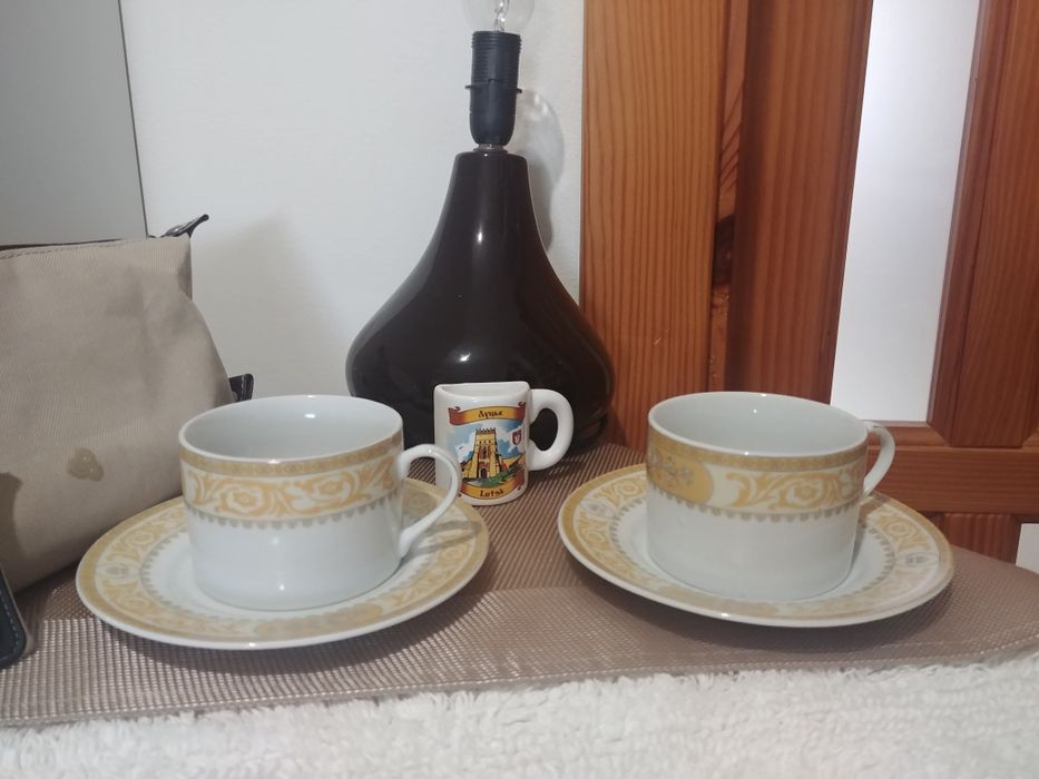 Лот лампа килим косметичка ніж для піци чашкитарілочки рушничоксерветк