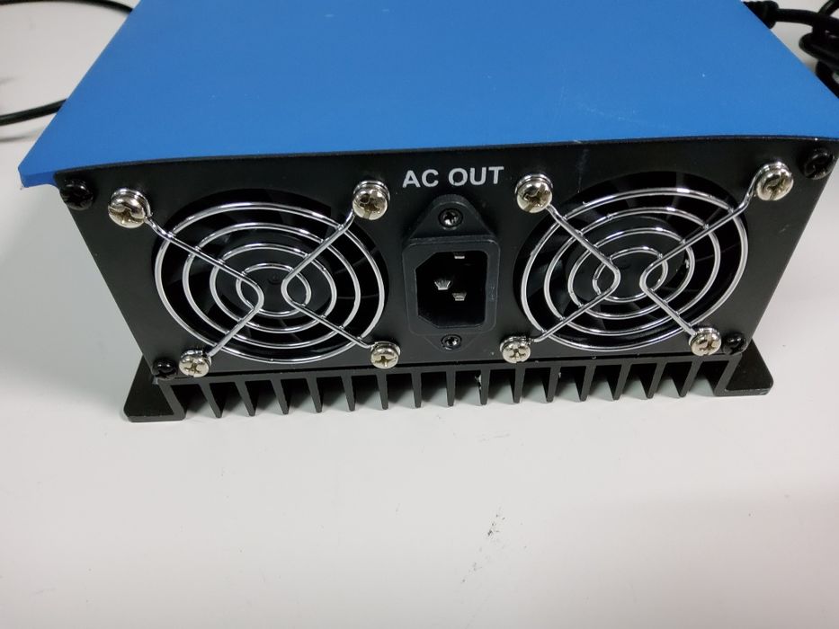 Grid tie inverter for wind turbine. 1000 watts with wifi64551209364738123