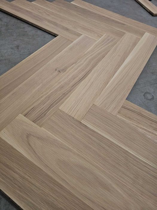 Jodełka klasyczna dąb biały olej 11x70x490 (37 m2)