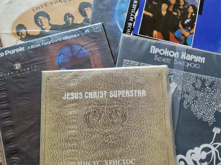 Вінілові платівки. Виниловые пластинки