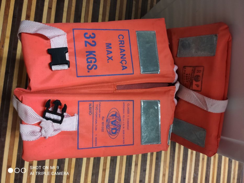 Colete salva vidas infantil