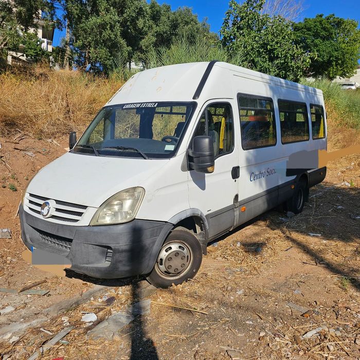 Iveco Mini Buss 21LUGARES A/C