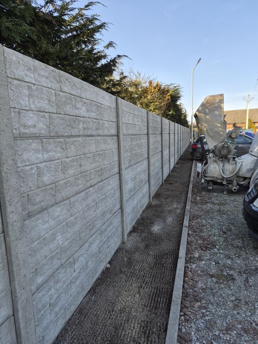 Płoty/garaże betonowe