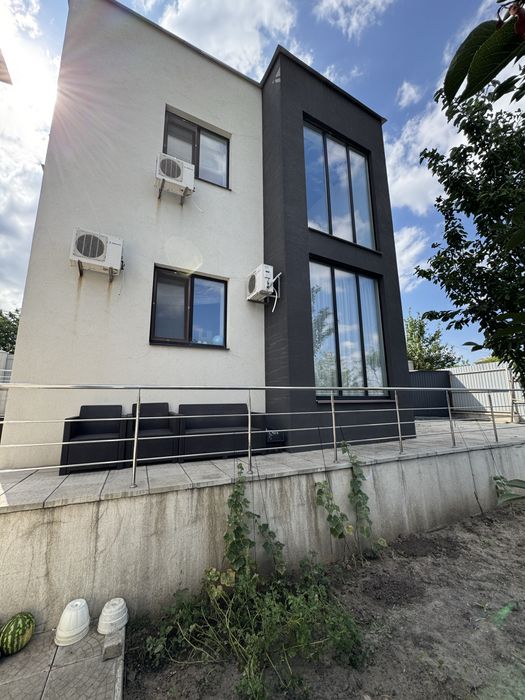 Продаж будинку 145м2 Перемога-6