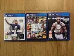 Konsola PS4 500GB z padem i grami w zestawie