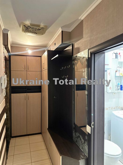 НИВКИ! Чудова 2к квартира з ремонтом! 3хв до метро! Вулиця Нивська 3/5