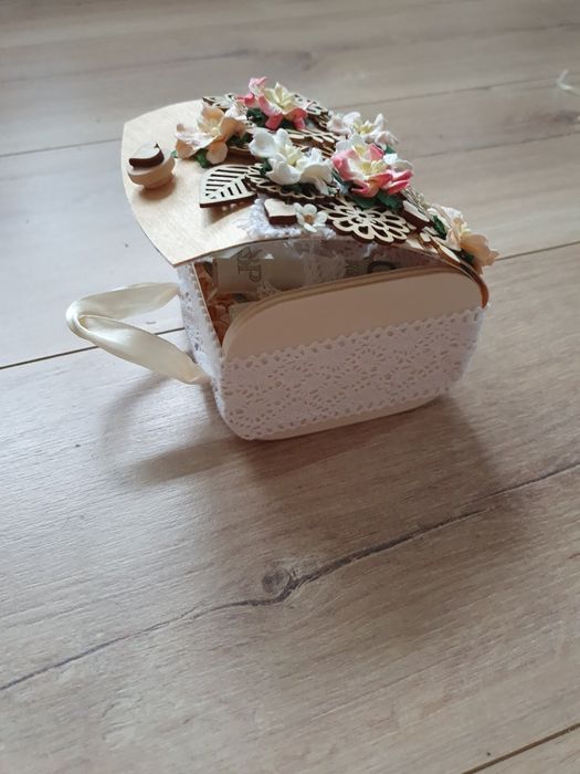 Pudełko ozdobne na prezent