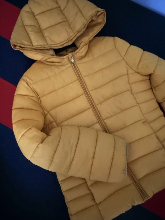 Курточка весенняя на девочку