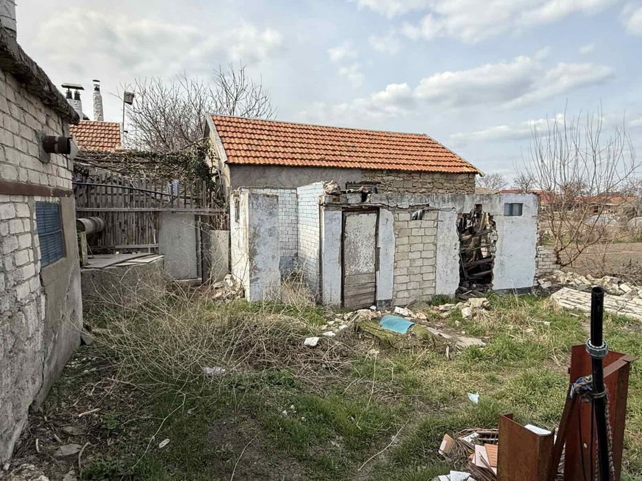 Продаю будинок в центрі Тернівки