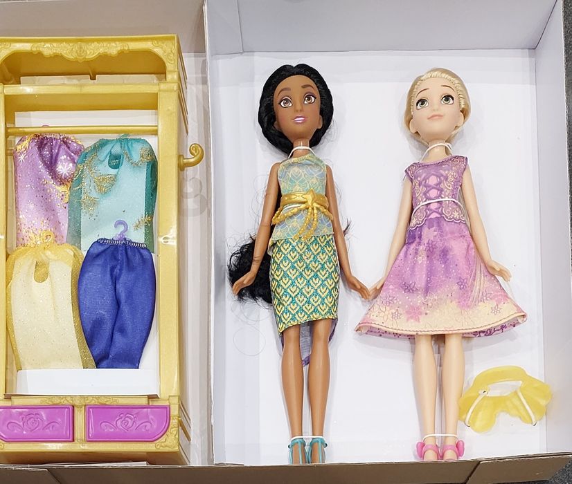Nowy zestaw Disney Księżniczki Roszpunka i Dżasmina + Szafa ubranka