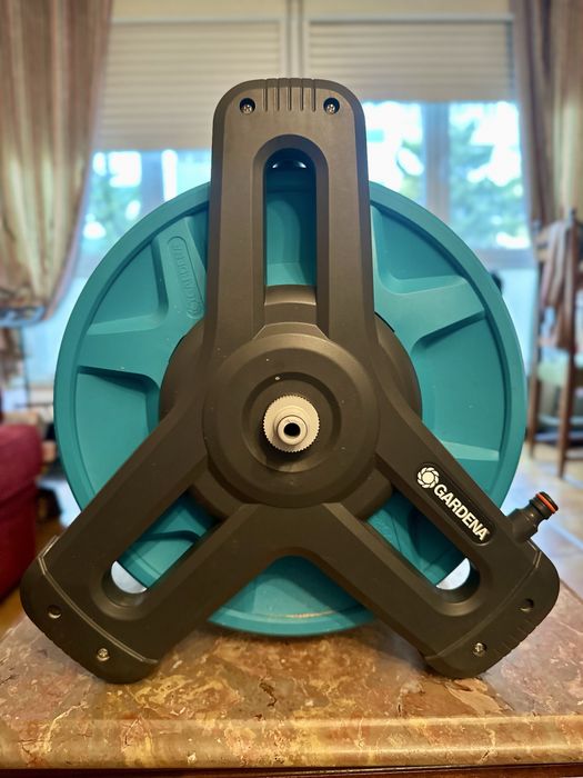 Enrolador portátil GARDENA