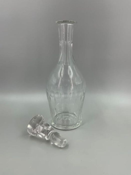 Conjunto de garrafa licoreira e copos