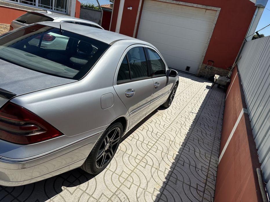 Mercedes c220 Cdi w203 321597 kms reais