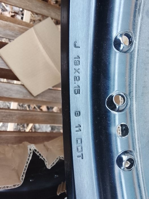 Honda  Felga oryginał Obręcz Custom  Japan OEM 19x2.15  36h czarna