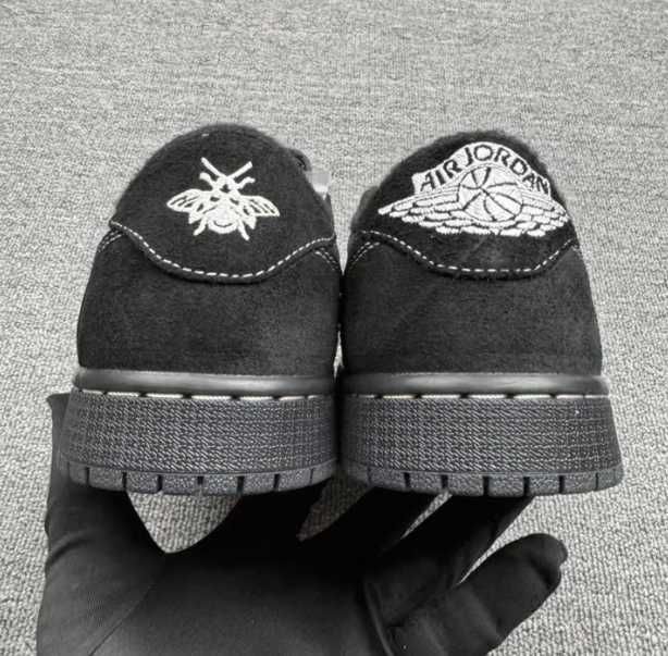 Jordan_1_Retro_Low_OG_SP_Travis_Scott_Black R.43