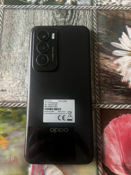 Oppo reno 12pr0 5 j