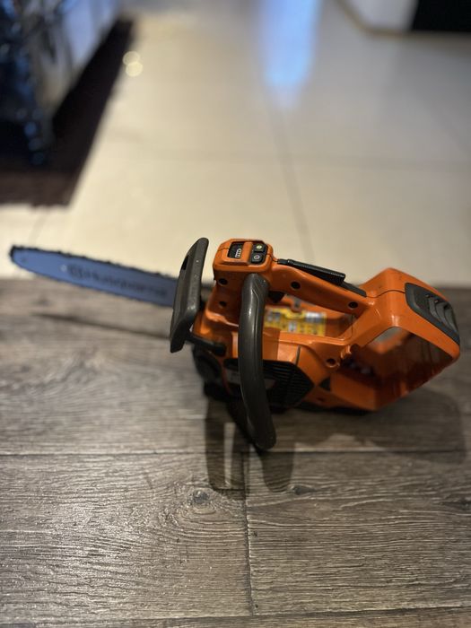 Piła akumulatorowa husqvarna T540i xp pilarka