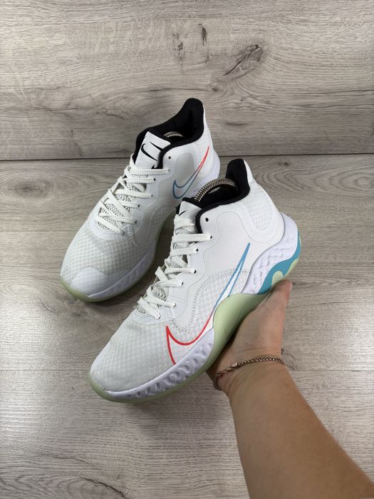 Nike Renew Run чоловічі кросівки 41 розмір