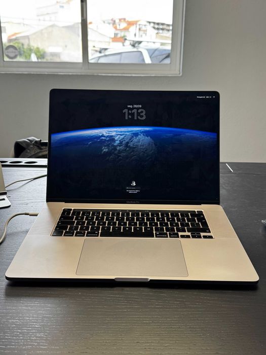 MacBook Pro 16" 2019 — 16GB RAM | 512GB SSD