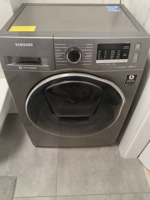 Sprzedam pralko-suszarke Samsung. Sprawna!!!