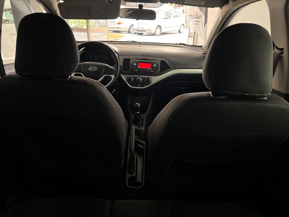 Kia Picanto 1.1L EX Sport