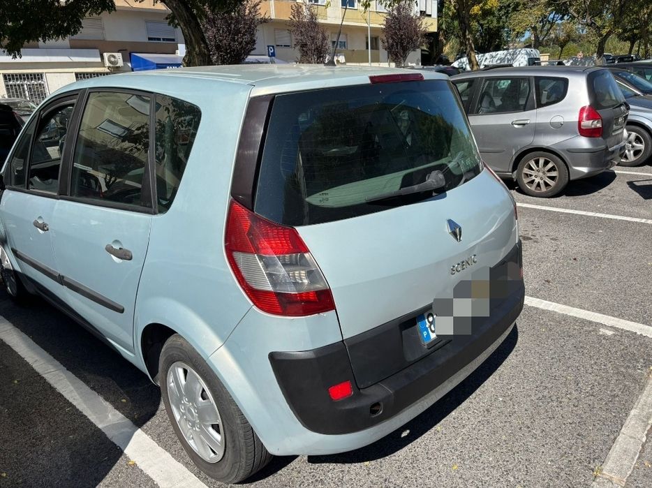 Renault Scénic 2003 | Bom estado | Ideal para primeiro carro