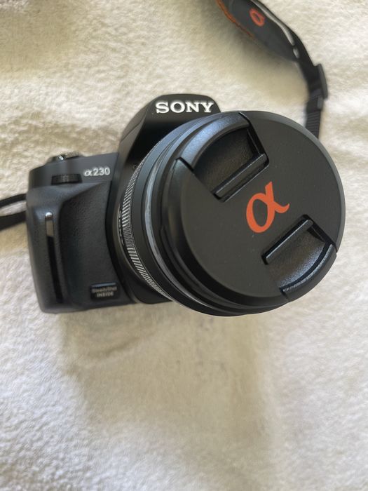 Maquina fotografica sony a 230