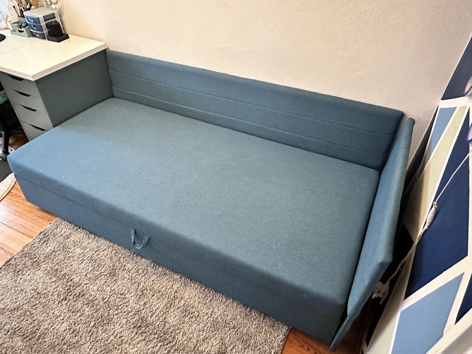 Sofa z pojemnikiem na pościel 200x90