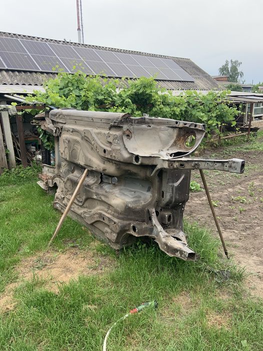 Кузов ауди а6 с4 100 та Запчастини