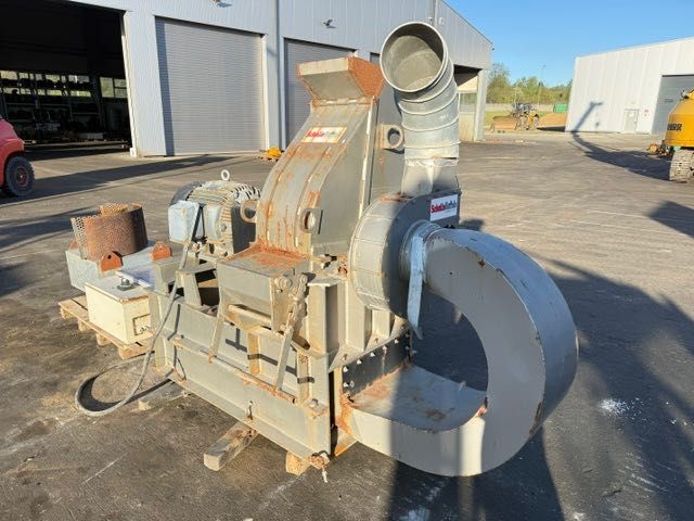 Schutte-Buffalo Hammer Mill 1380 młyn młotkowy do odpadów wapna