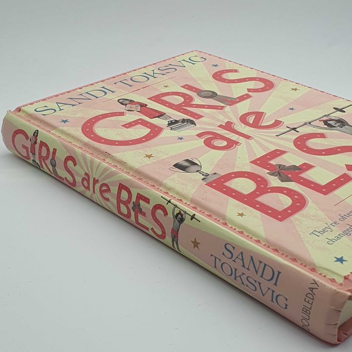 Livro Ref-PINF - Sandi Toksvig - Girls Are Best