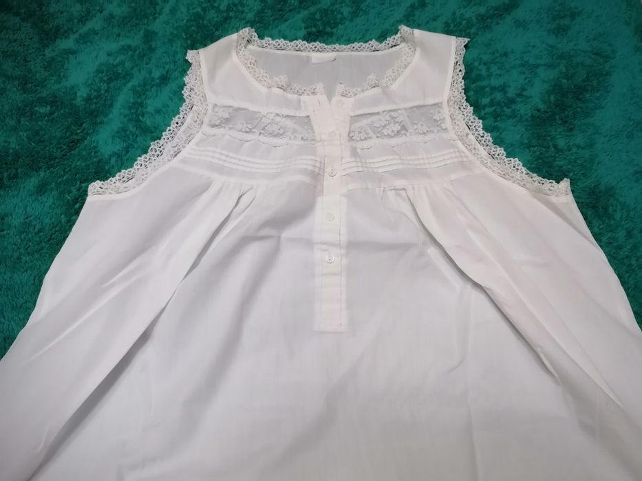 Camisas de baixo antigas Senhora