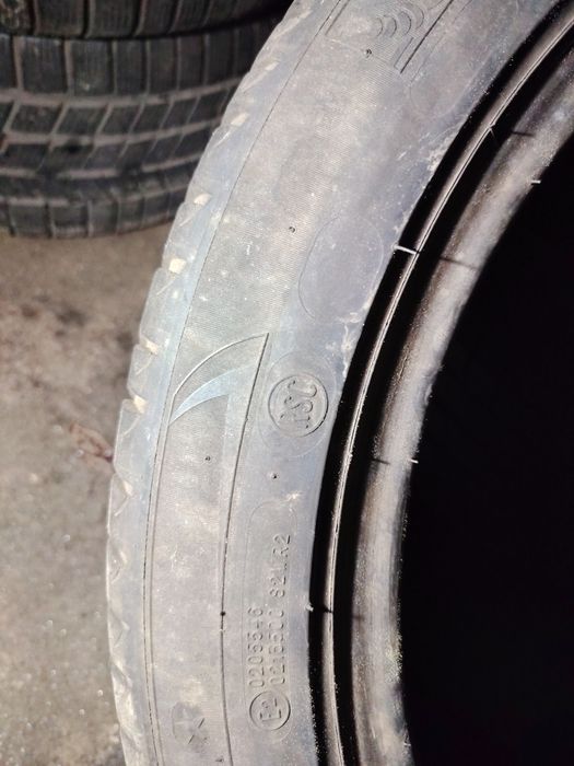 275 40R19 da Michelin