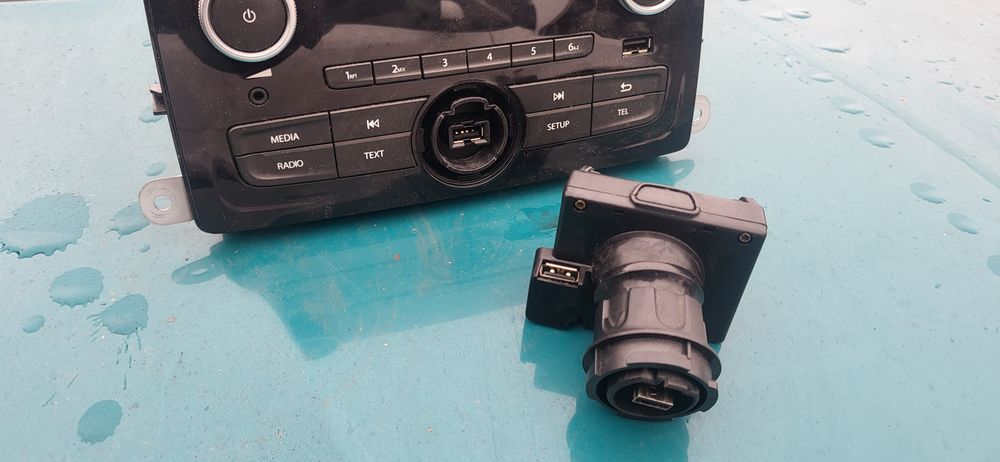 Radio renault clio IV  telefon 281.154.216r