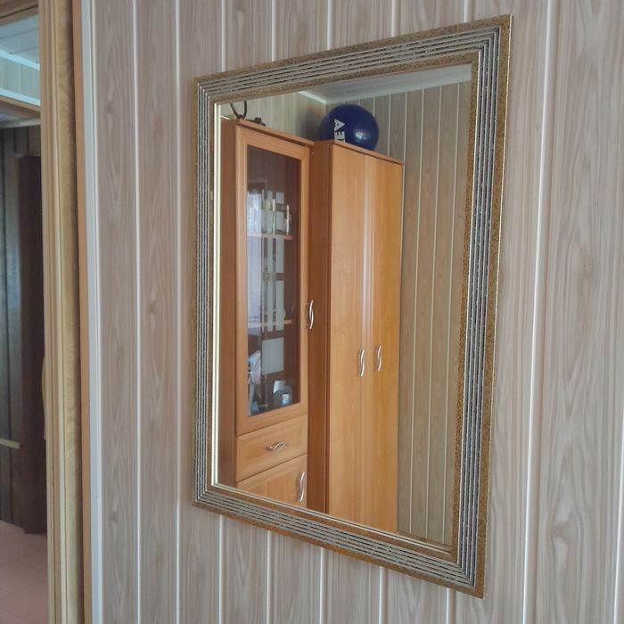Lustro ścienne 50/70
