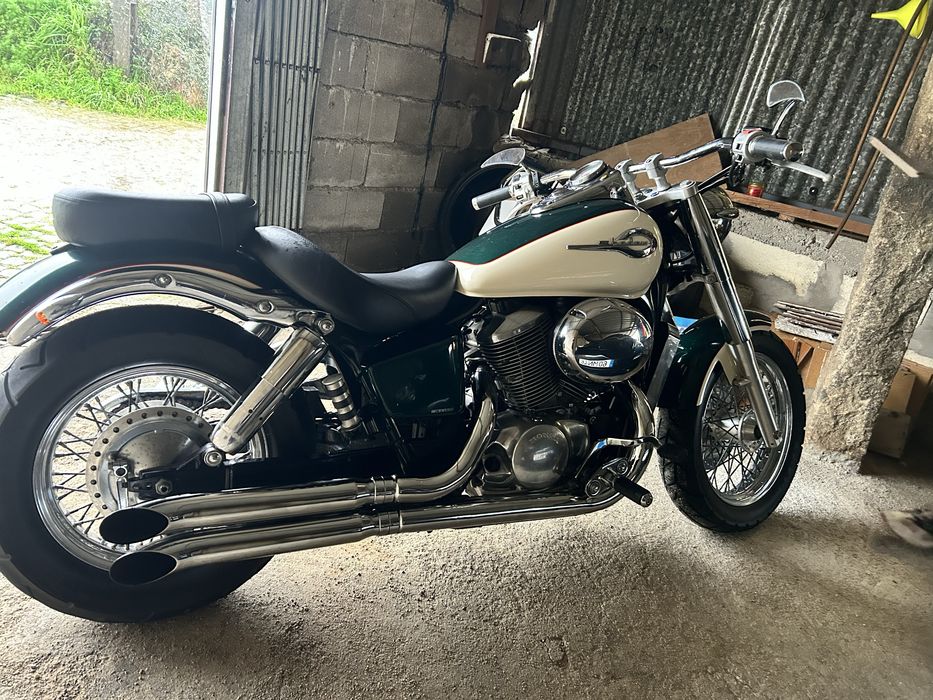 Honda Shadow VT750