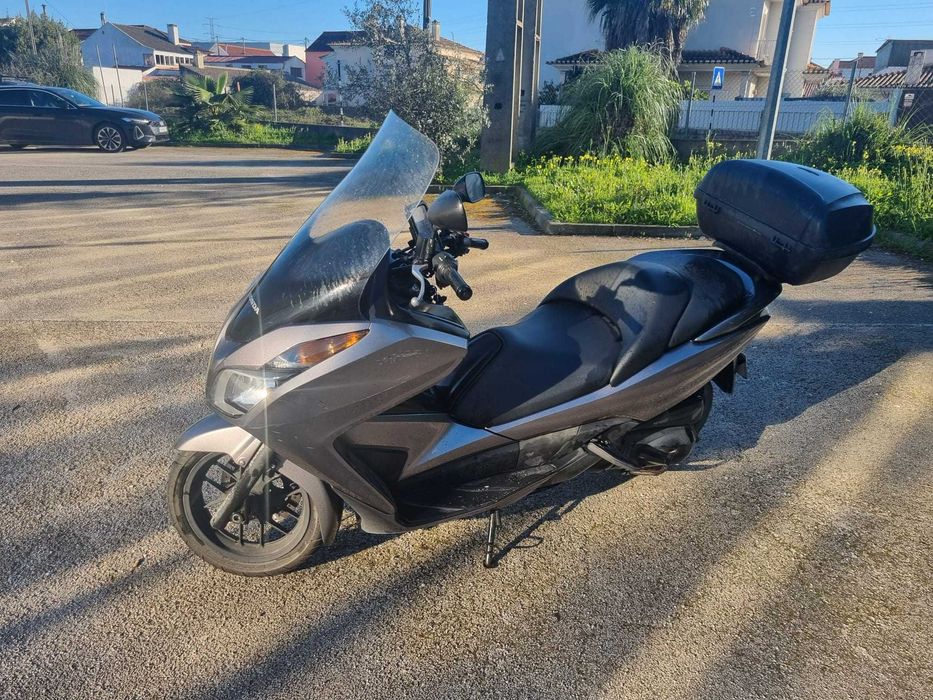 Honda Forza 300 (Revisões na Honda) | 34 mil km |+ Top Case