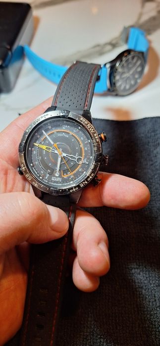 Zegarek Timex Quartz Compass T2N720 Najtaniej na olx