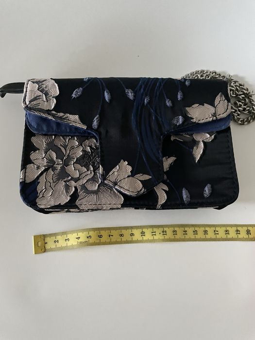 Clutch Azul Floral