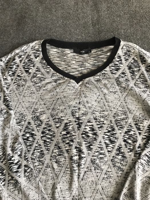 Мужской свитер Armani Pulltonic и Angelo Litrico