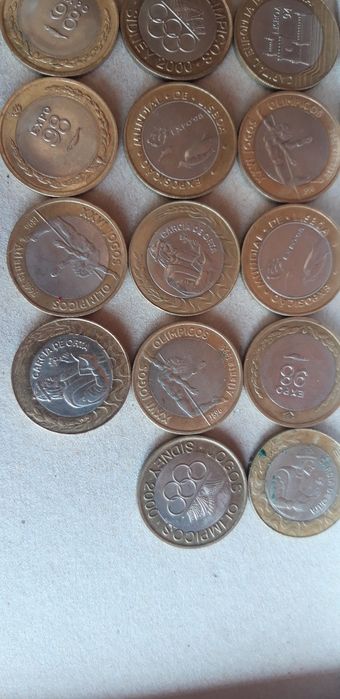 Conjunto de 45 Moedas Escudo Comemorativas/Outras