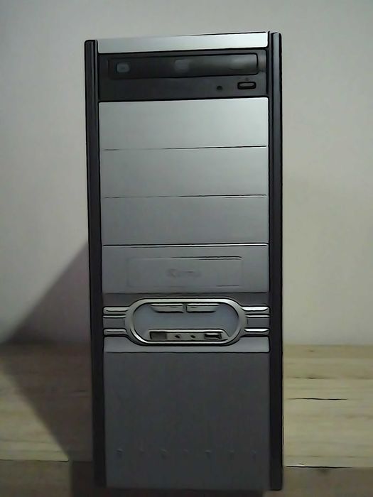 Komputer do Gier AMD Windows XP Geforce 2GB  Energooszczędny.